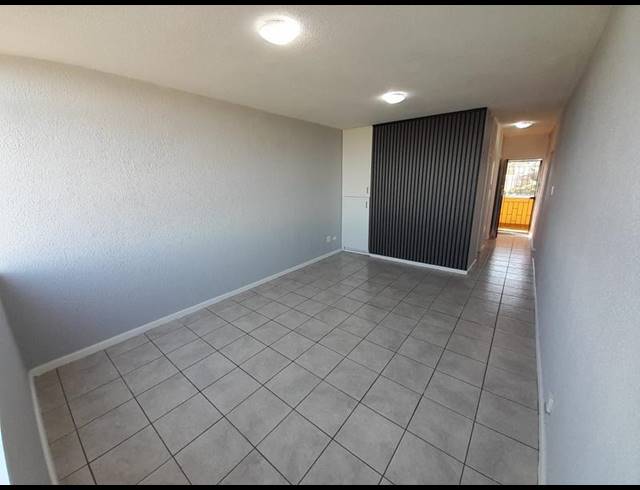 1 BEDROOM PROPERTY TO RENT IN LOEVENSTEIN